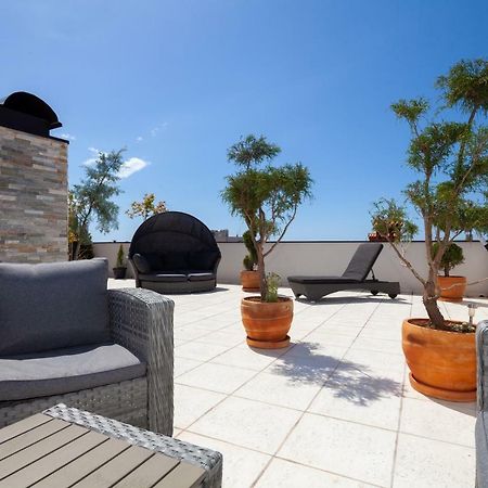 Luxury Apartment With Private Rooftop Terrace Pula Exterior foto