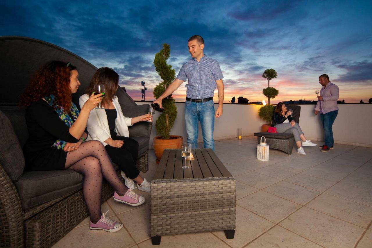 Luxury Apartment With Private Rooftop Terrace Pula Exterior foto